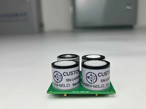可燃气体传感器四气？