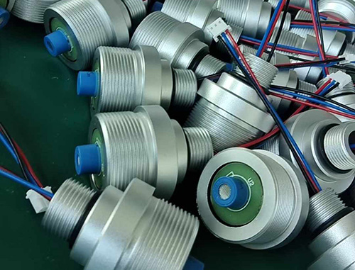 可燃气体传感器四气？